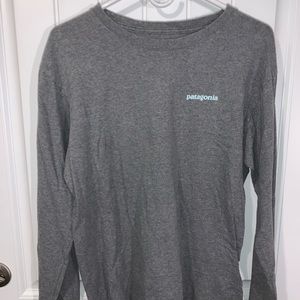 Men’s Patagonia Gray Long Sleeve T-Shirt